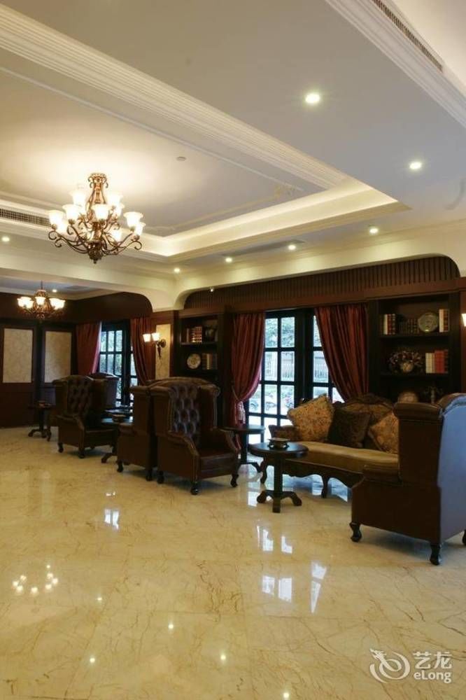 Big Apple Hotel ซัวเถา ภายนอก รูปภาพ